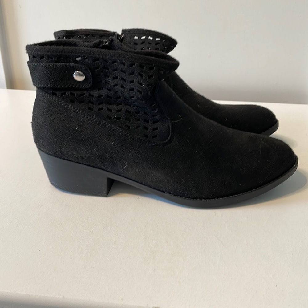 Brand New American Eagle Ladies Boots